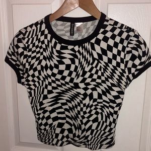 H&M checkered illusion crop top flattering